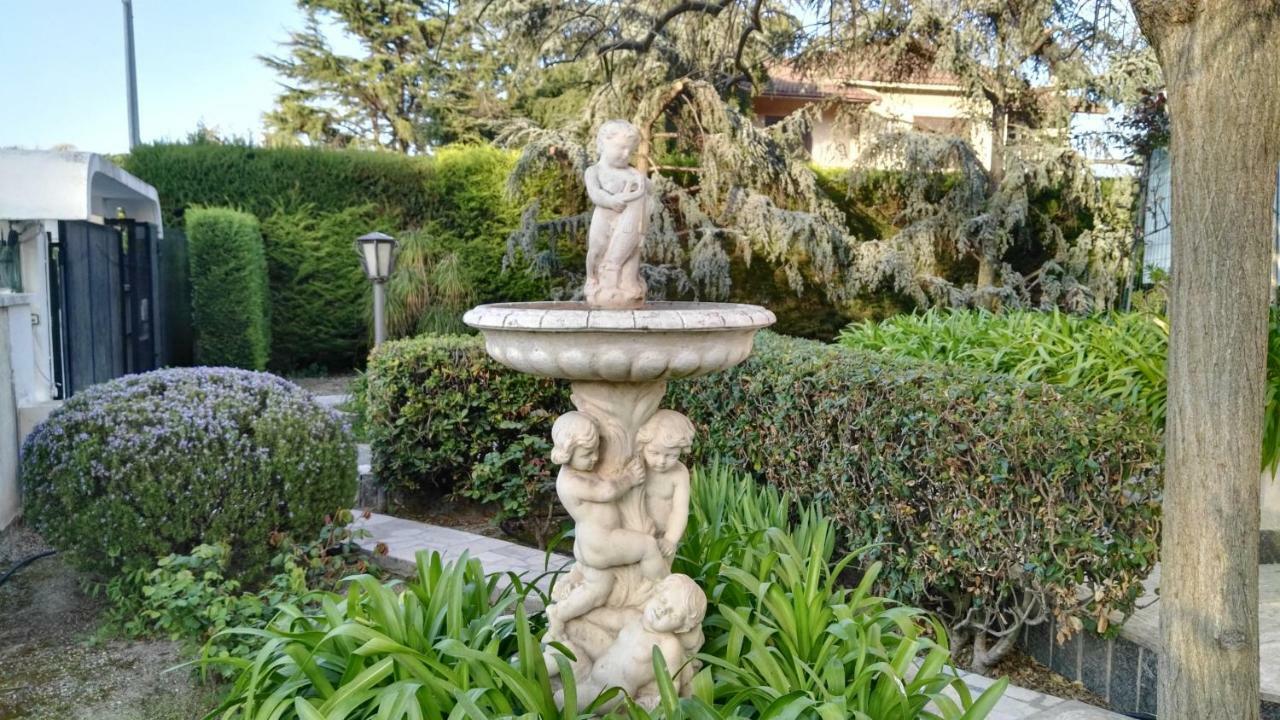Villa Mary Trani Buitenkant foto