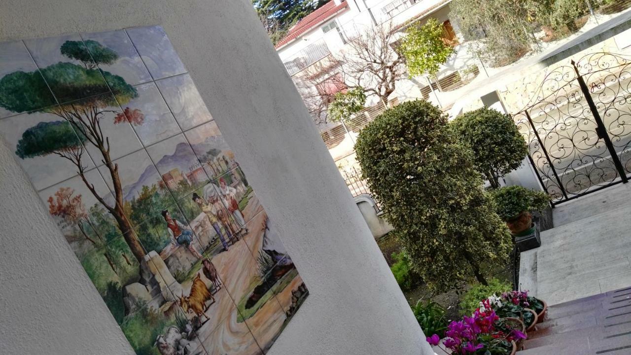 Villa Mary Trani Buitenkant foto